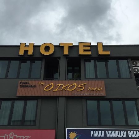 The Oikos Hotel Pontian Kecil Dış mekan fotoğraf