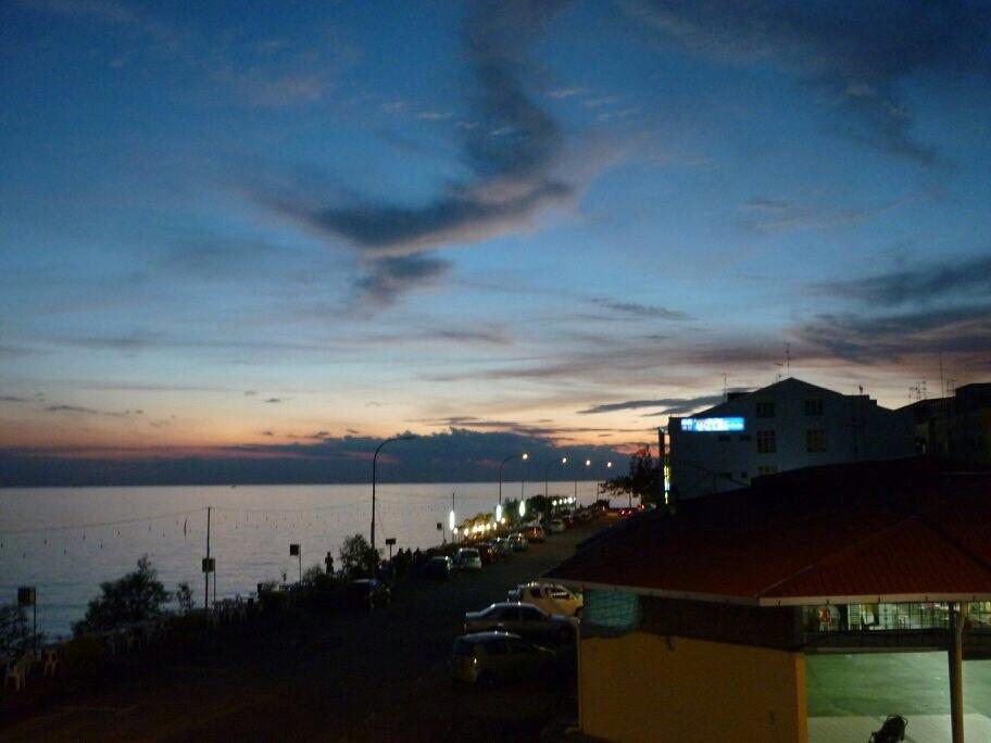 The Oikos Hotel Pontian Kecil Dış mekan fotoğraf