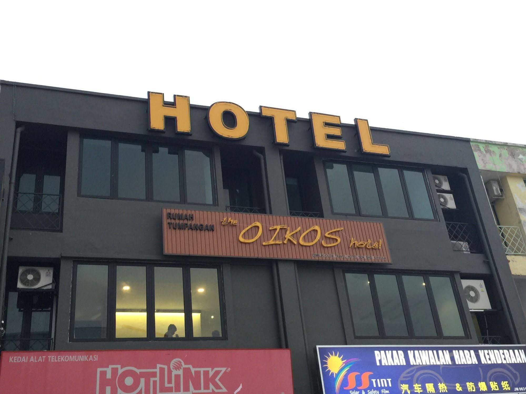 The Oikos Hotel Pontian Kecil Dış mekan fotoğraf