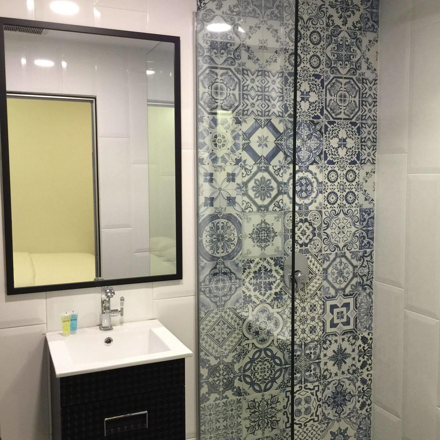The Oikos Hotel Pontian Kecil Dış mekan fotoğraf